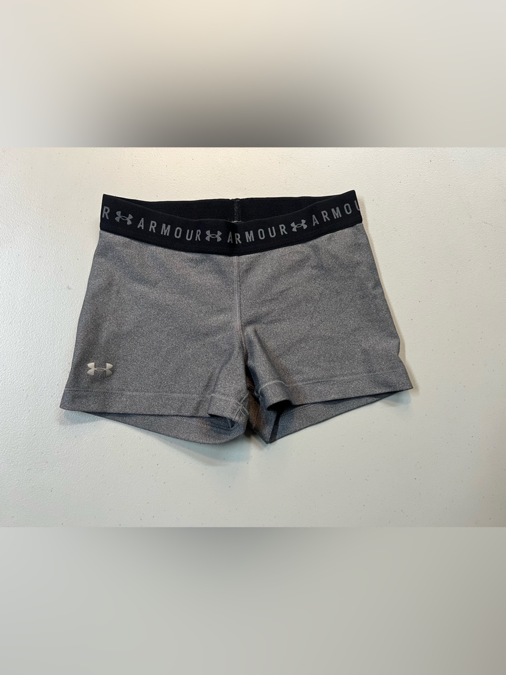 Under Armour HeatGear Compression Shorts Gray Womens SM/P/CH